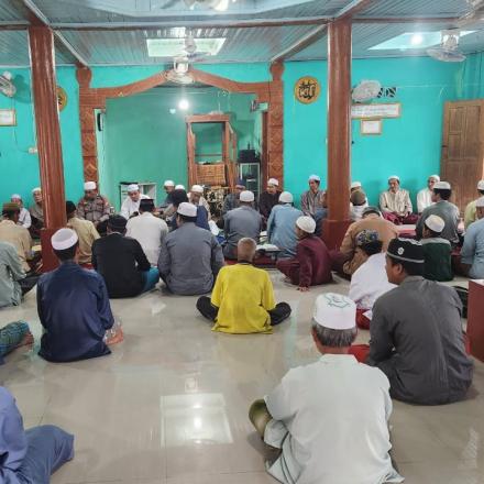 Tradisi Khataman Al-Qur'an Pada Bulan Ramadhan di Masjid Al-Hidayah Pasiraman