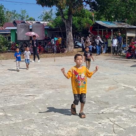 Suasana Meriah Perayaan HUT RI ke-79 di Desa Pasiraman