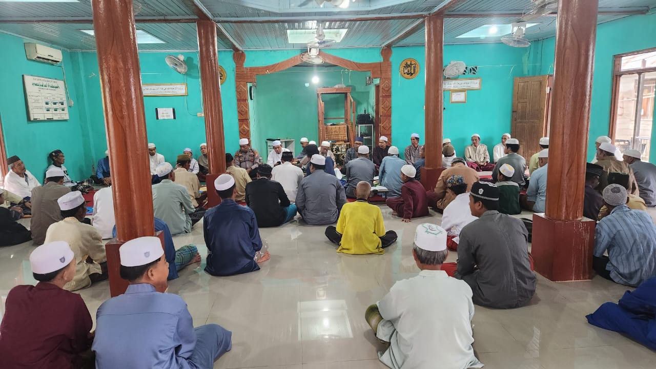 Tradisi Khataman Al-Qur'an Pada Bulan Ramadhan di Masjid Al-Hidayah Pasiraman